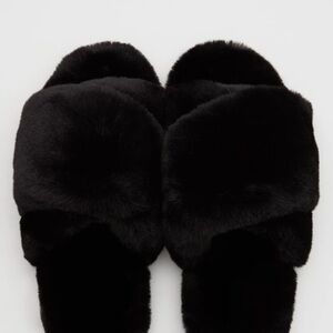 NWT Aerie Fur Slides